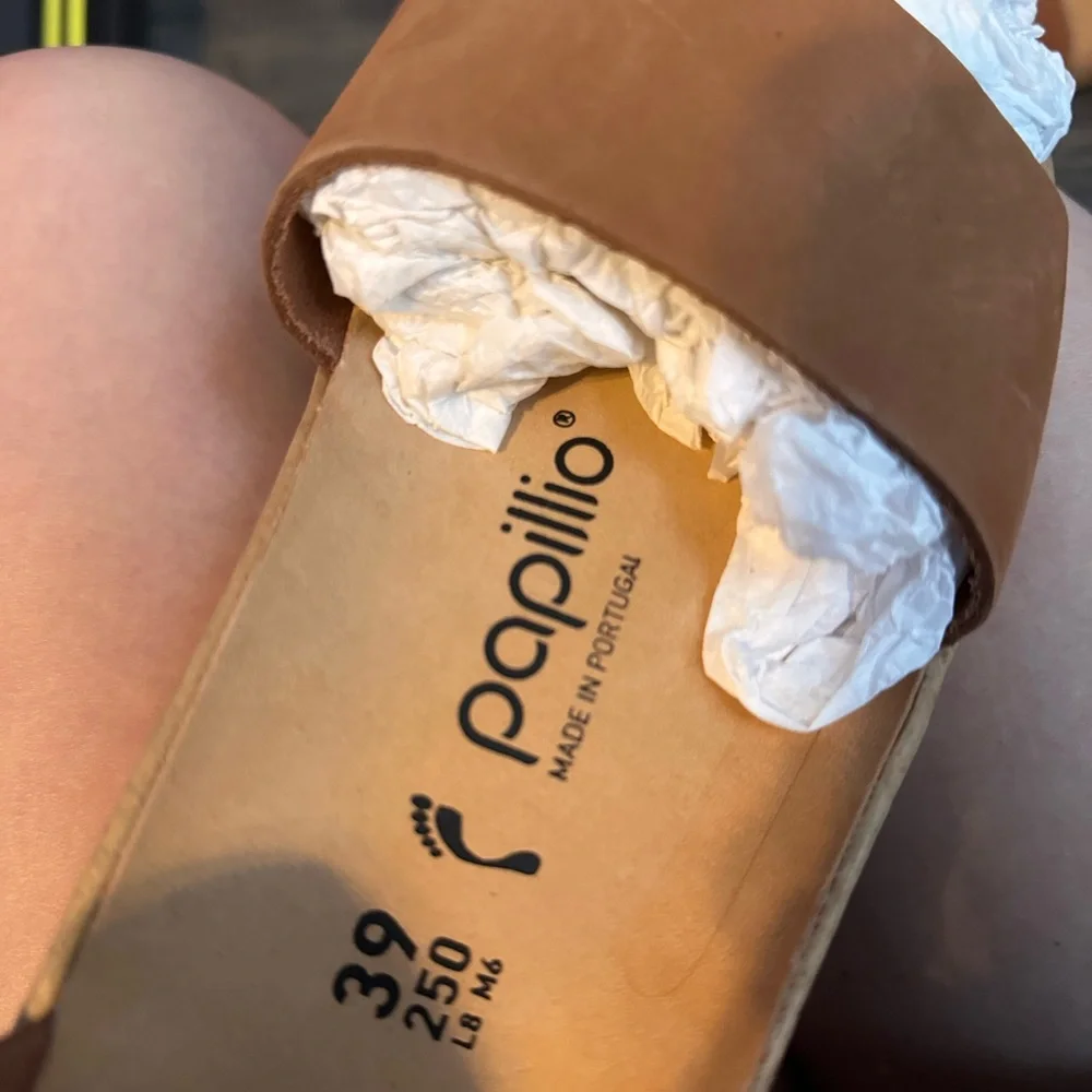 NEW Papillio by Birkenstock Glenda Wedge
Nubuck Leather Sandals EU 38 - Picture 6 of 7